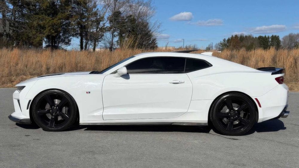 Chevrolet Camaro SS      2017