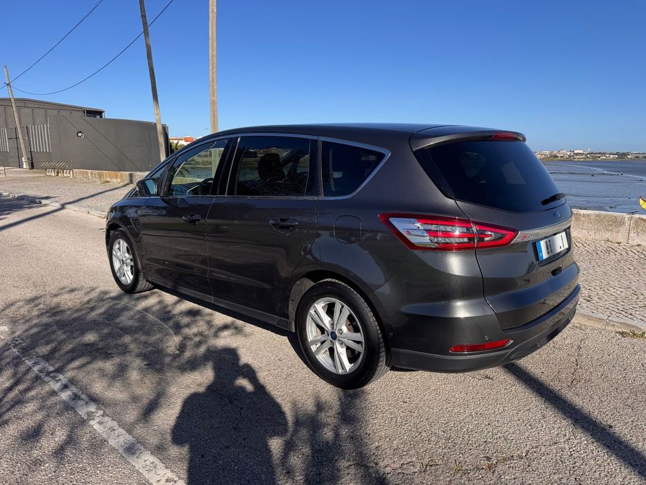 Ford S-Max 2.0 TDCi Titanium