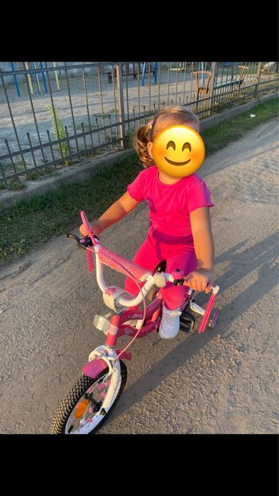 Велосипед для дівчинки 3-6 років