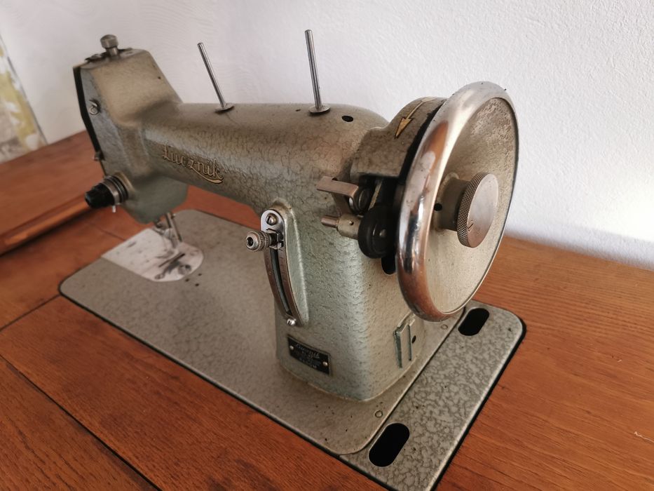 Maszyna do szycia Łucznik kl. 82