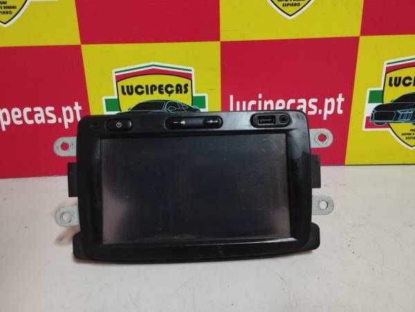 Rádio DACIA DOKKER Combi | 12 - l 137179