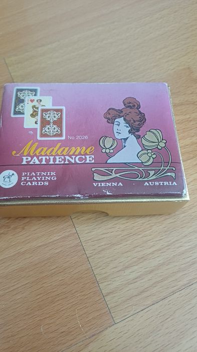 Duplo Baralho de Cartas Mini "Madame Patience" Nº 2026 – Piatnik (Vienna)