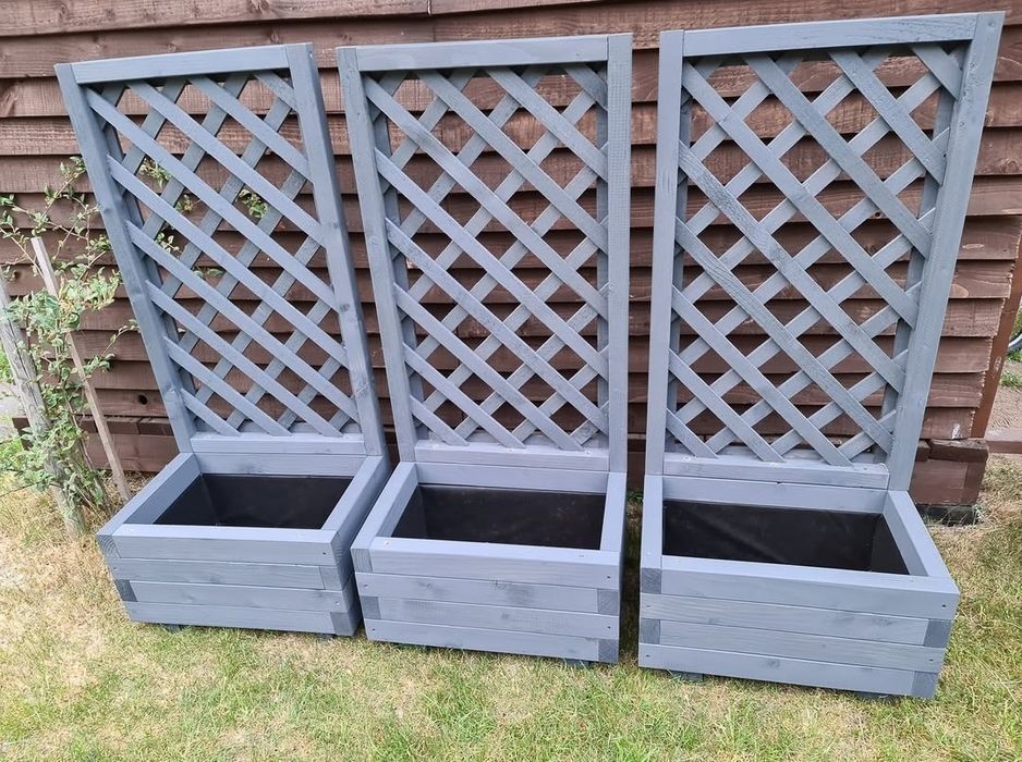 Donice ogrodowe z pergolą