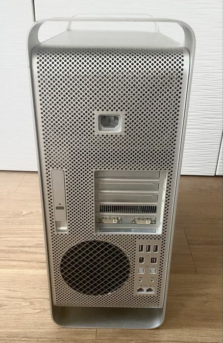 Apple Mac Pro 1.1