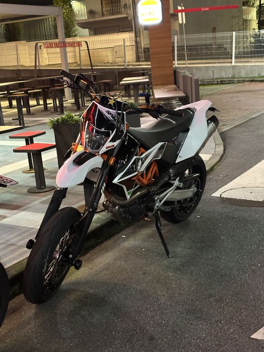 Ktm 690 smc-r como nova