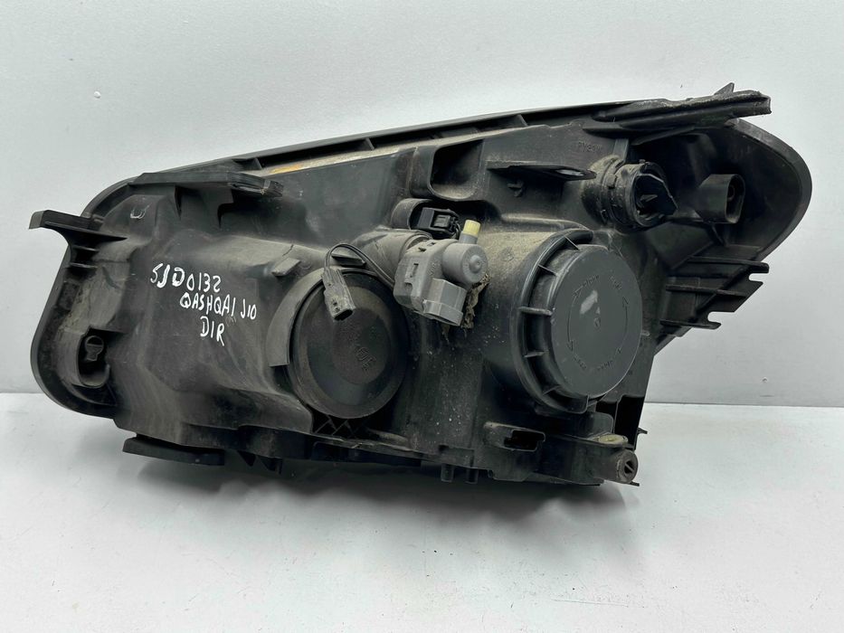 Ótica / Farol Direito - Nissan Qashqai J10 (2010)