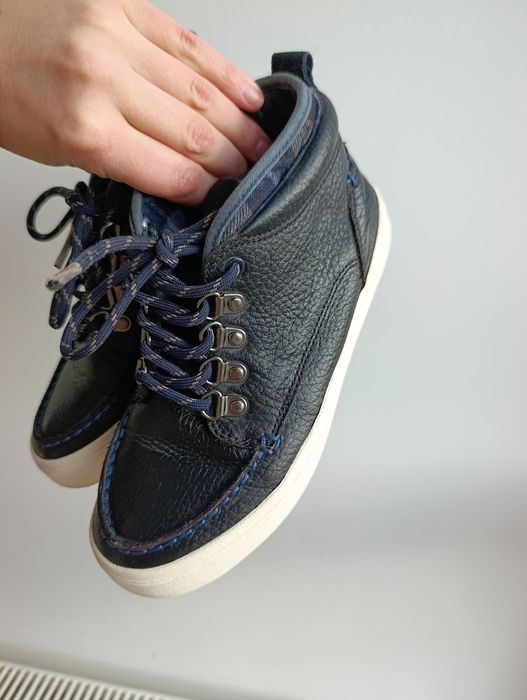 Шкіряні кеди кросівки капці взуття черевики 33 р 21 см