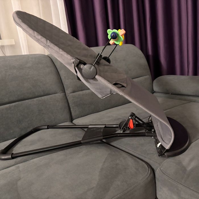 Дитячий шезлонг-гойдалка