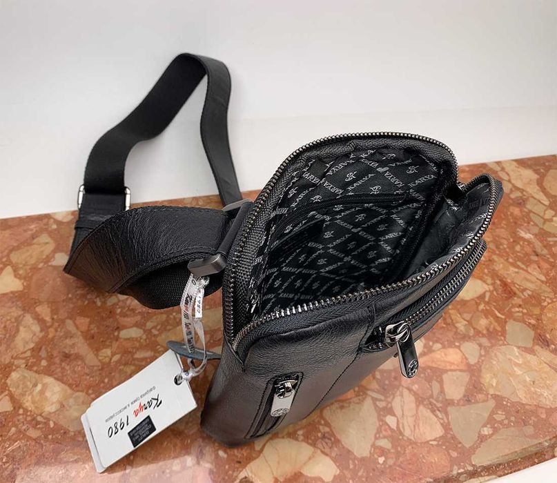 Сумка мужская кожаная на молнии планшет кросс боди Karya 0508 черная