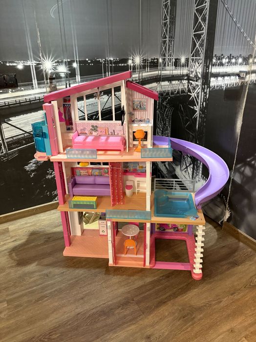 Duży domek barbie