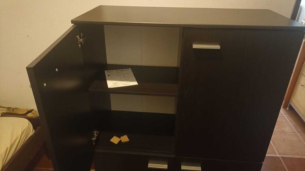 Armário Novo Quatro Portas