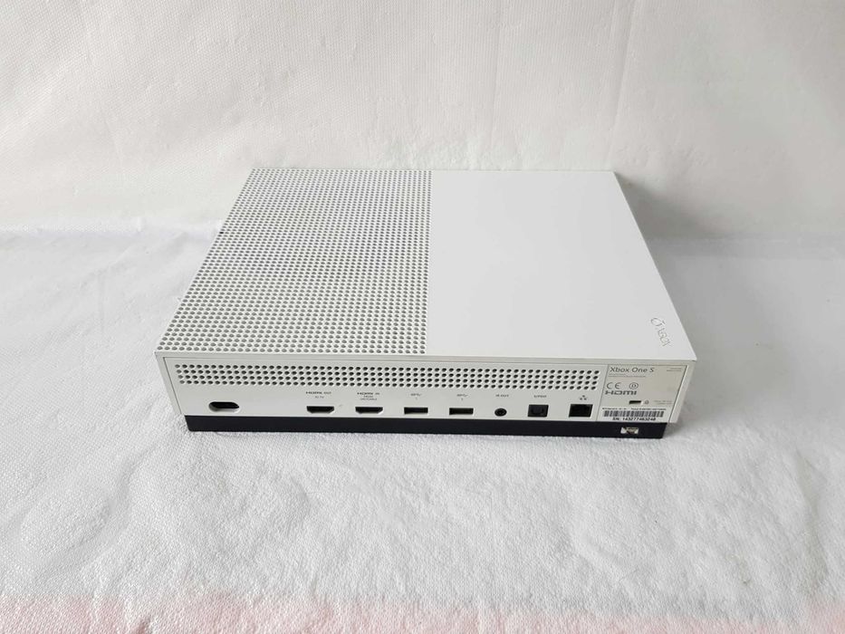 Konsola Xbox One S Model 1681