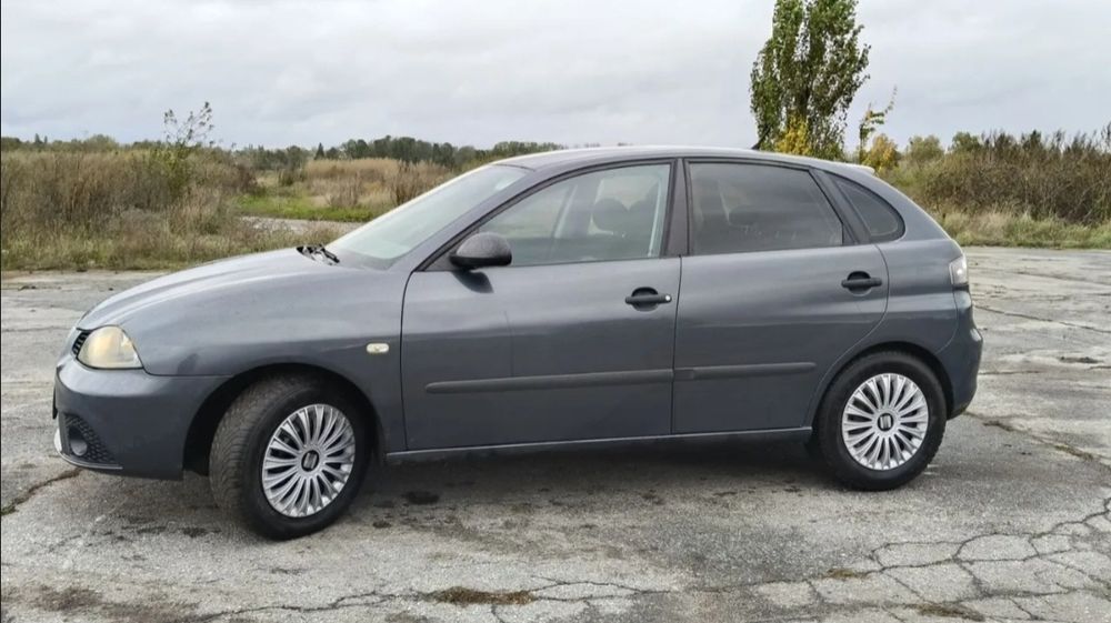 Продам seat Ibiza 2008