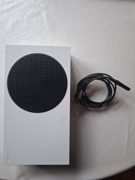 Konsola Xbox series-s + pad