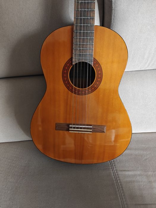 Gitara Yamaha C40