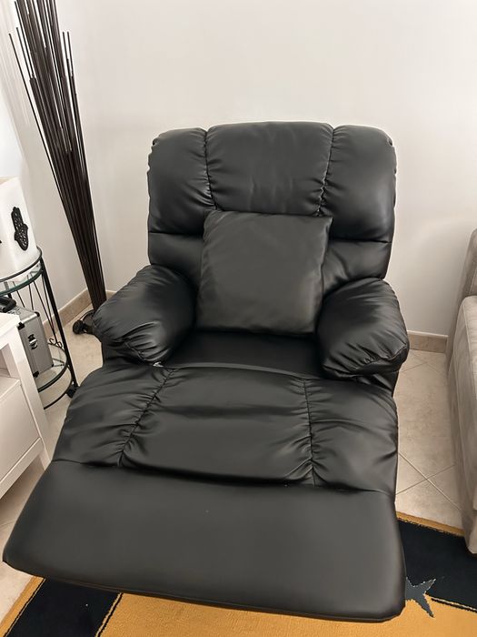 Poltrona Reclinável com Massagens