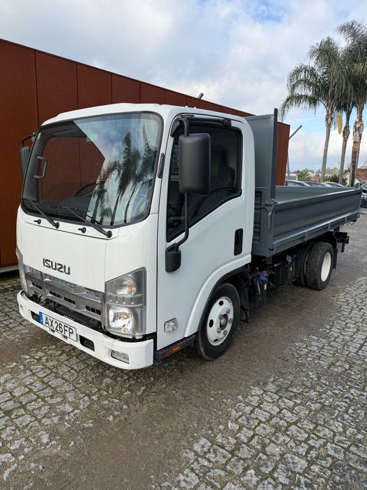 Isuzu tribasculante 2023 3.0CC 150 CV Nacional