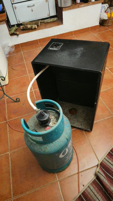 Aquecedor  a gás inclui botija