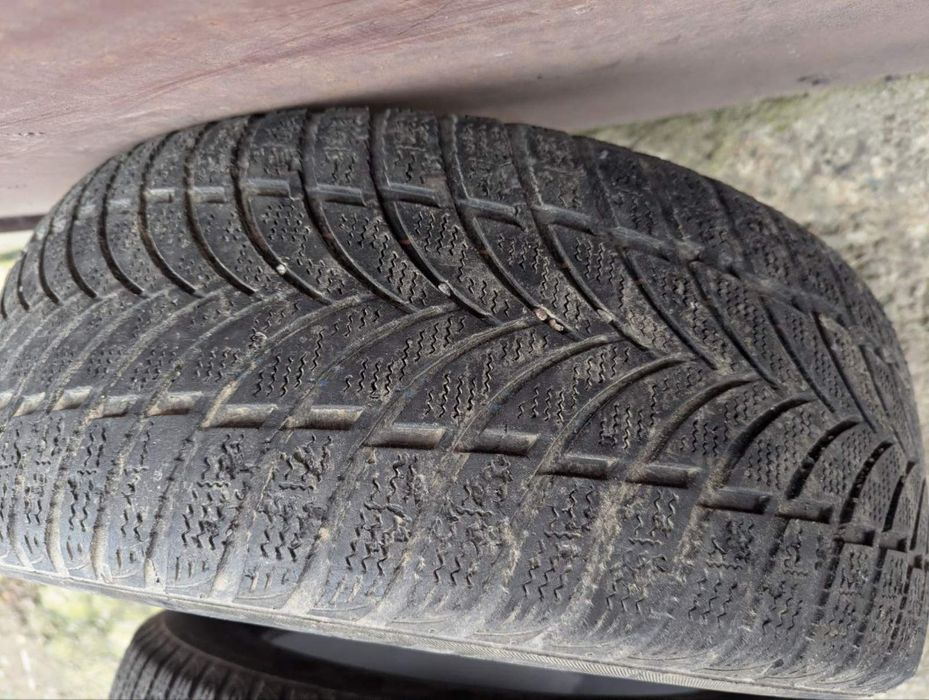 Продаж зимової резини R16