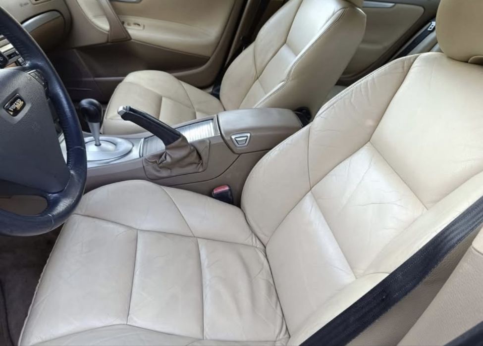 Volvo S60 2400D5 185cv