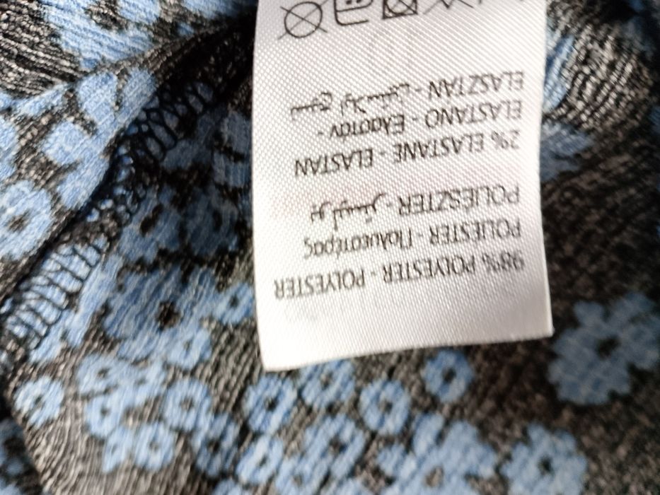 Piękna sukienka r. 38