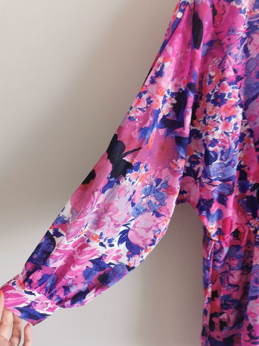 Krótka zwiewna wielokolorowa sukienka bufiaste rękawy kwiaty S flower