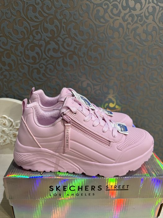 Skechers хайтопи UNO розміри .33.33,5 36 37 38 39,5