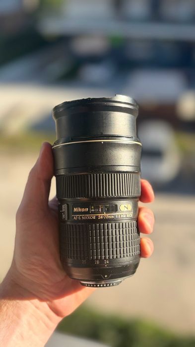 Nikon 24-70 f 2.8