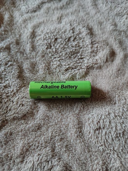 Акумулятор Rechargeable Alkaline Battery AA 1.5V .
