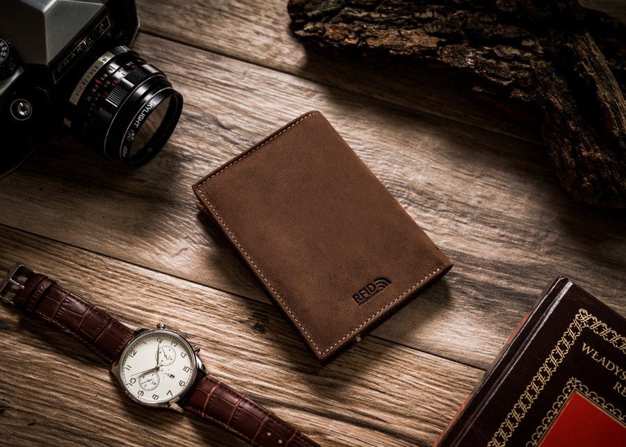 skórzany portfel męski z akcentem patriotycznym - peterson