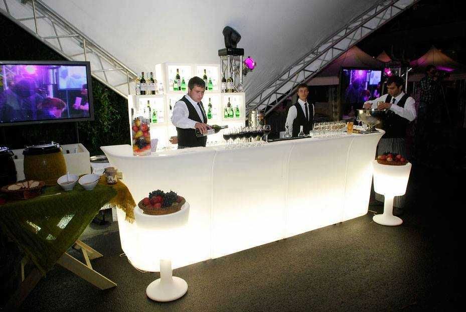 Bares em plastico com luz