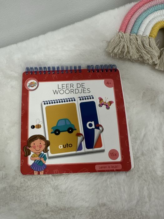 Развивающая и обучающая книжка, книга на нидерландском