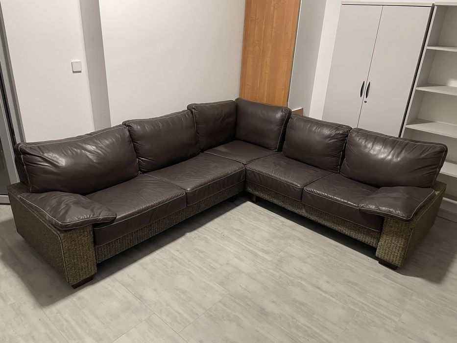 Duży narożnik wypoczynkowy 260x240 cm – brązowy skórzany