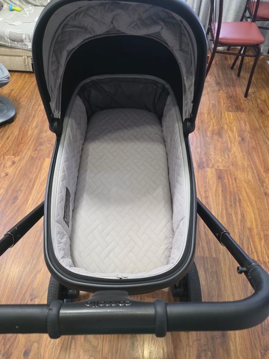 Дитячий візочок Carrello Ultimo 2в1