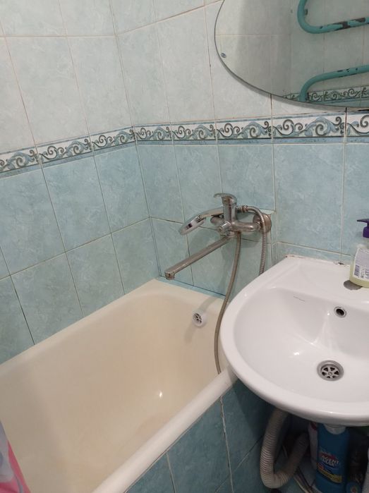 Оболонь, погодинно -500 грн, подобовоово, 2 поверх, кондиціонер,газ