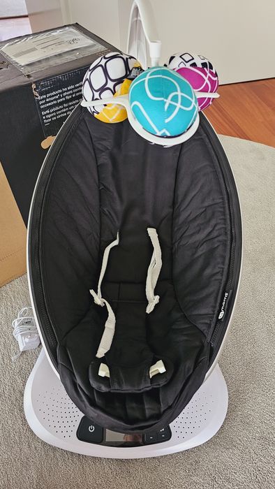 4 moms mamaRoo 4