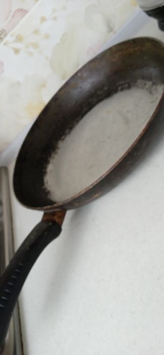 Сковородки разные