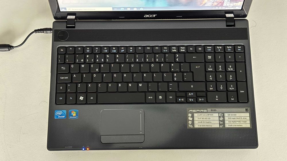 Portátil ACER Aspire 5333 - (Windows 10 Pro)
