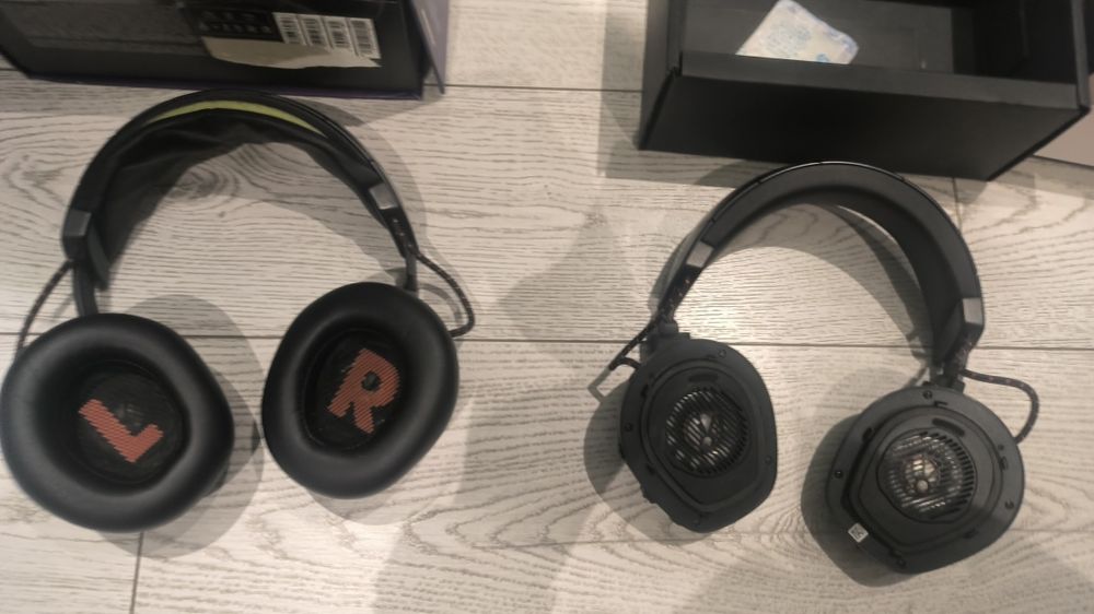 Sluchawki jbl quantum 600 oraz 610 wyrwane mikrifony