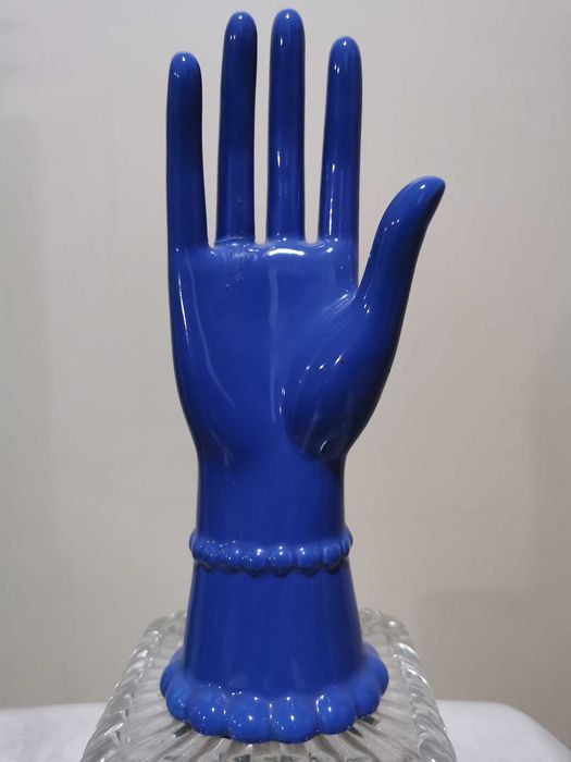 Expositor para anéis e colares