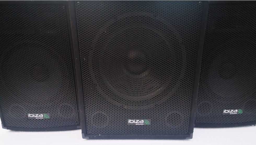 Активный сабвуфер 15" и колонки AUNA 12" .Из Германии