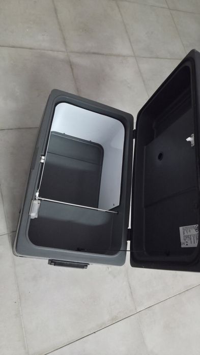 Frigorífico Portátil VITRIFRIGO C41L - 41 Lt. 12/24V