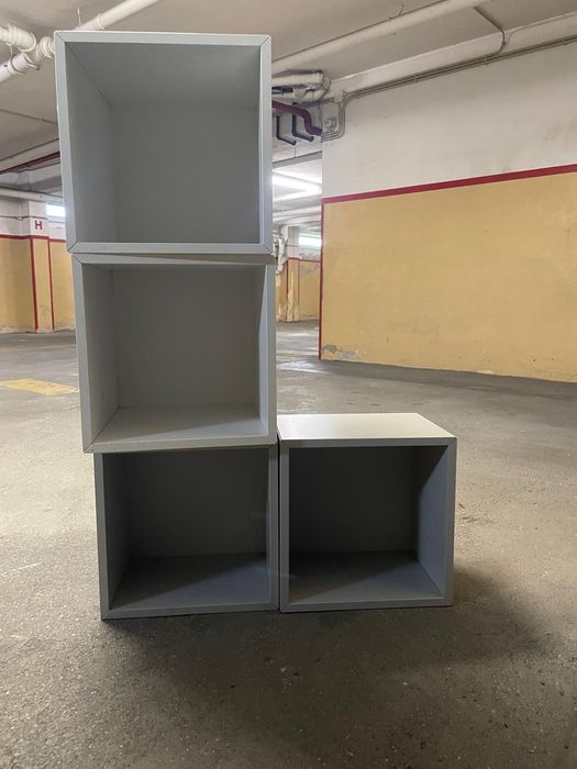 Estante cubos. Conjunto de 4.