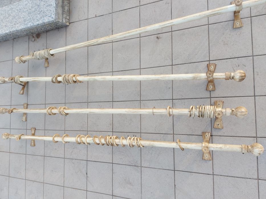 Varões para cortinados (dourado e branco)