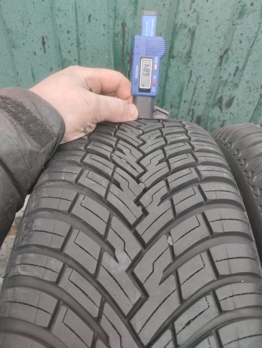 185/65/15 Pirelli All season 92v