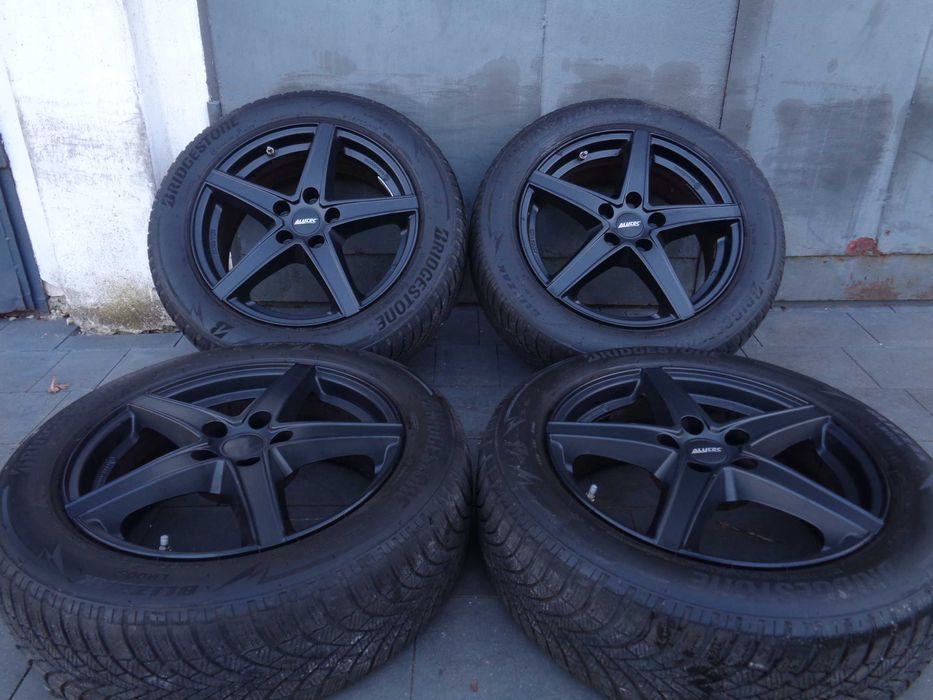 Czarne alufelgi Alutec Raptr 17 cali 5x112 VW Audi Seat Skoda Mercedes