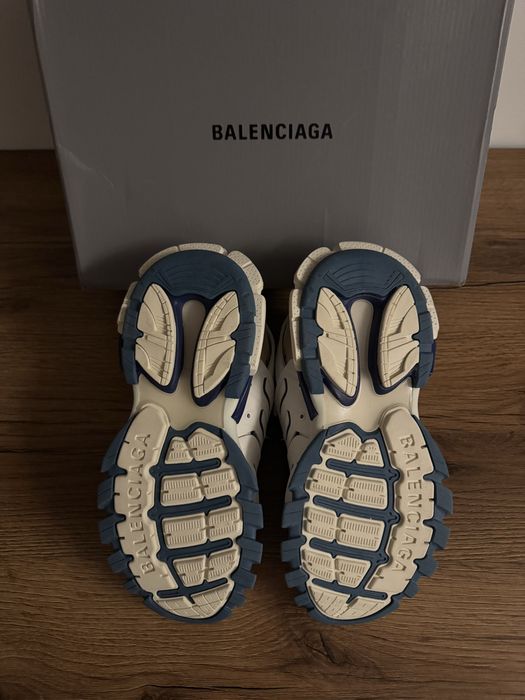 Balenciaga Track 1