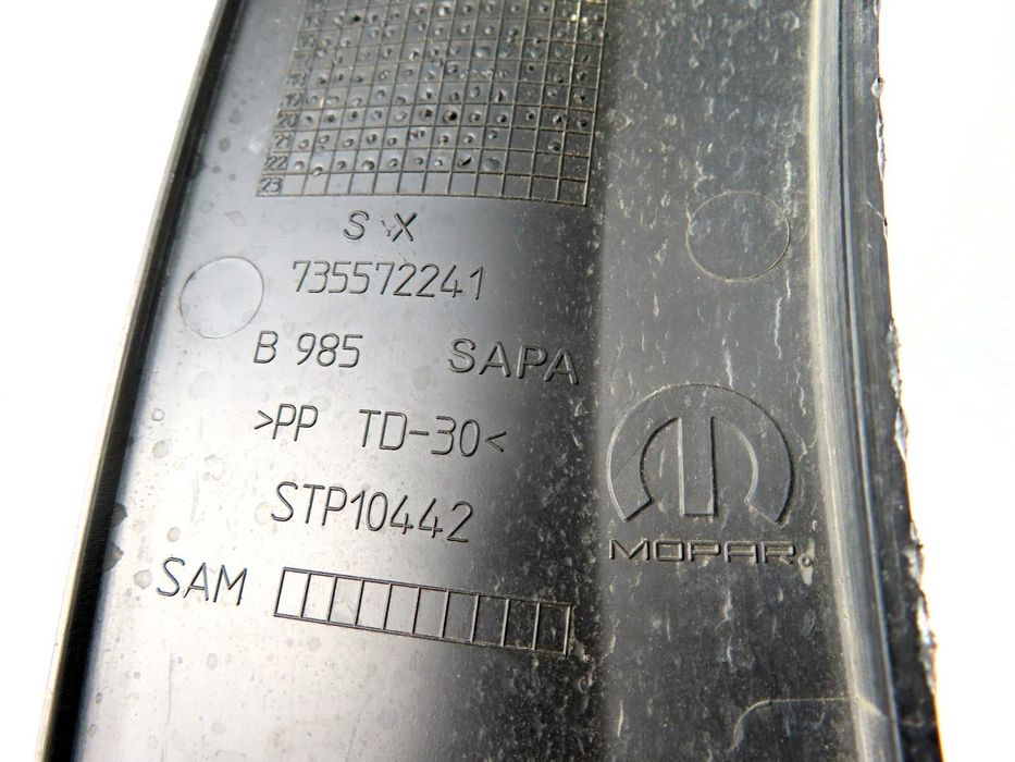 Aba Painel Trás/Esquerda Usado / Original Fiat 500X (334_) 735572241