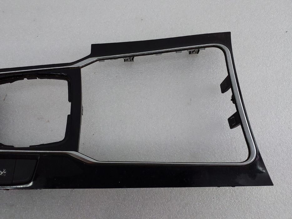 Moldura da consola central / rádio / aro PEUGEOT 508 SW