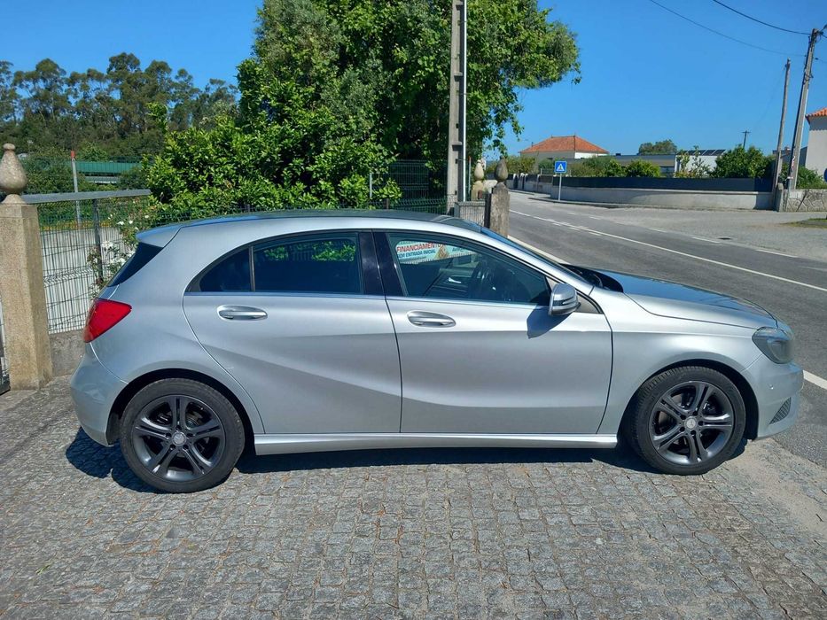 MERCEDES-BENZ A200 CDI URBAN 2013